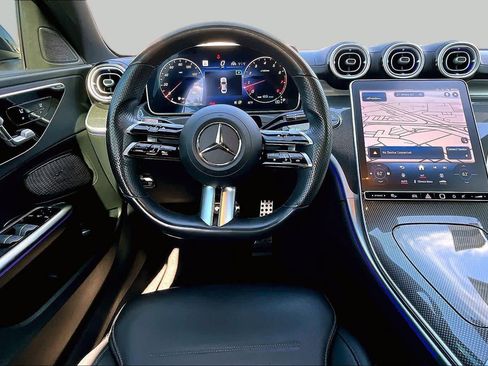 Used 2022 Mercedes-Benz C 300 Sedan image 5