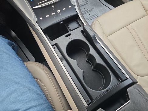 Used 2016 Lincoln MKZ w/ Equipment Group 200A Select image 23