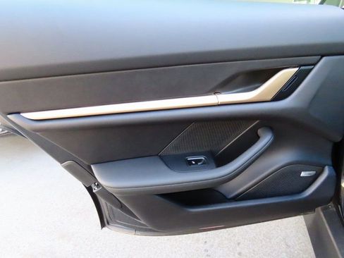 New 2025 Porsche Taycan 4S AWD/4WD image 24