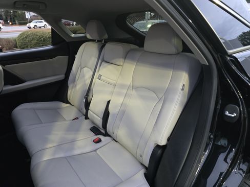 Certified 2022 Lexus RX 350 FWD w/ Premium Package image 23