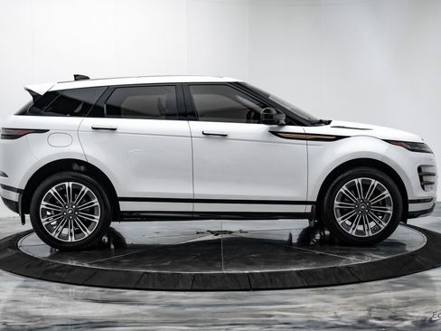 Used 2024 Land Rover Range Rover Evoque Dynamic SE image 18