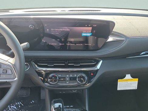 New 2026 Buick Envista Sport Touring FWD image 21