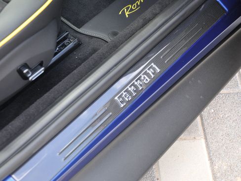 Used 2022 Ferrari Roma image 33