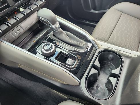 New 2026 Chevrolet Colorado ZR2 w/ Technology Package image 21