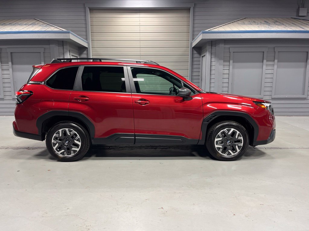Used 2026 Subaru Forester Premium AWD/4WD image 9