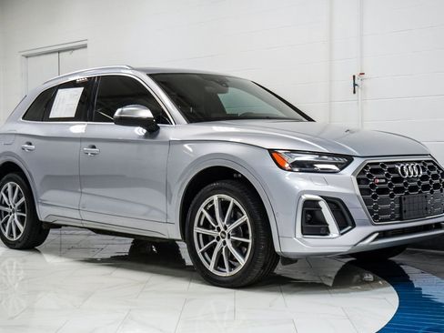 Used 2022 Audi SQ5 Prestige w/ Prestige Package image 5