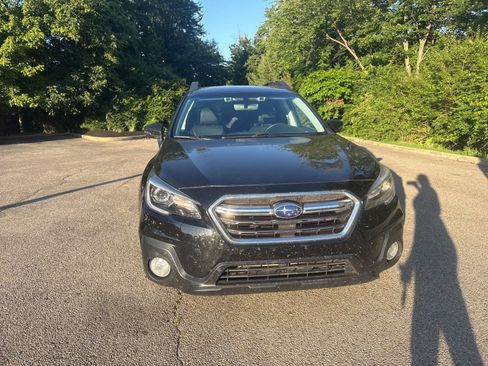 Used 2018 Subaru Outback 3.6R Limited AWD/4WD image 20