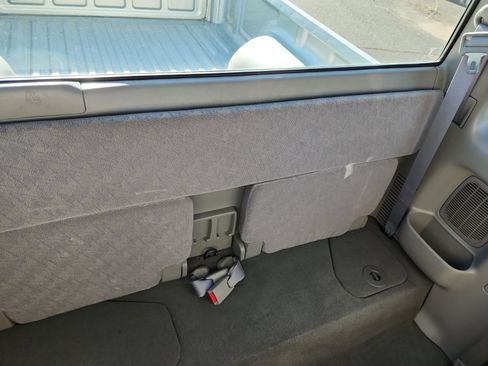 Used 2004 Toyota Tacoma 4x4 Xtracab V6 image 18