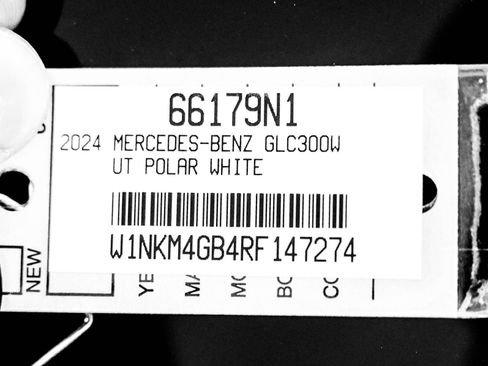 Certified 2024 Mercedes-Benz GLC 300 image 26