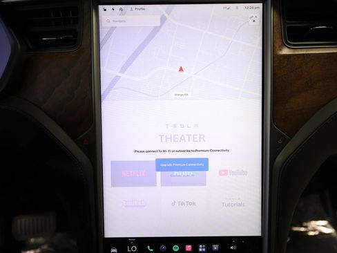 Used 2020 Tesla Model X Long Range AWD/4WD image 78