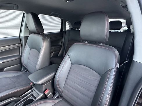 Used 2023 Mitsubishi Outlander Sport image 26