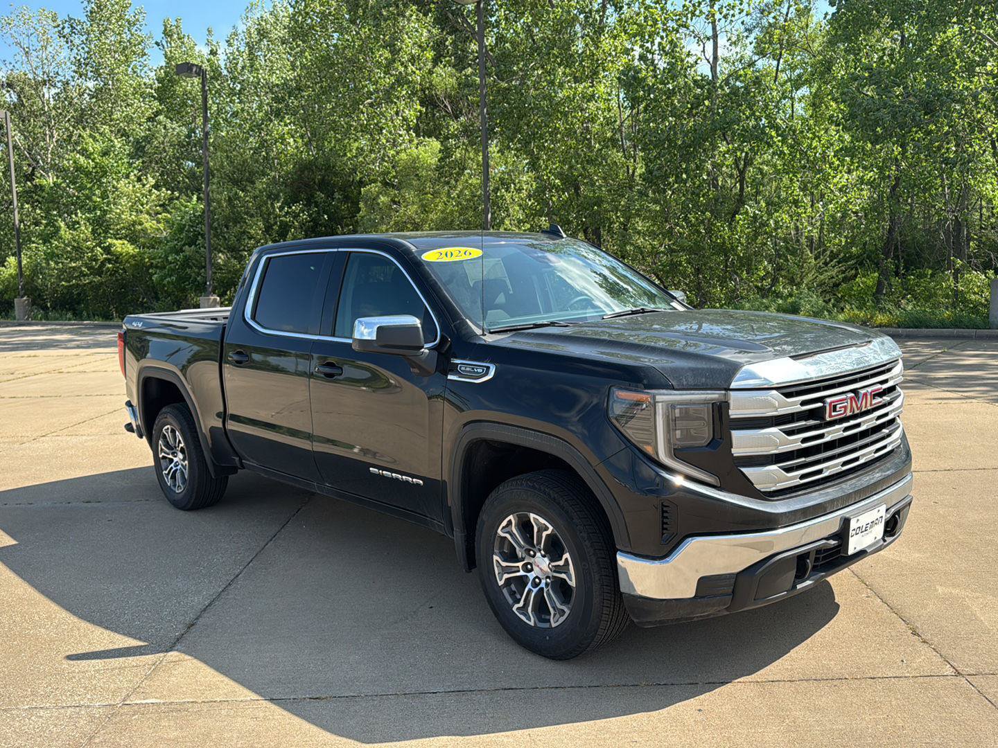 New 2026 GMC Sierra 1500 SLE w/ Preferred Package AWD/4WD image 23