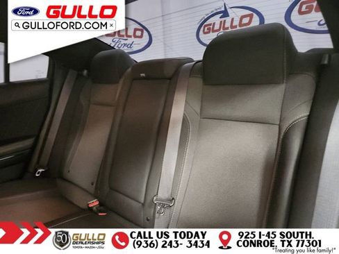 Used 2019 Dodge Charger SXT image 13