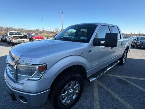 Used 2014 Ford F150 XLT w/ Equipment Group 302A Luxury image 19