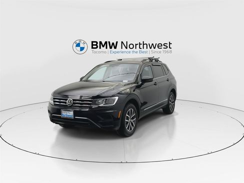 Used 2020 Volkswagen Tiguan SE image 9