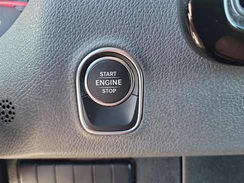 Used 2025 Mercedes-Benz Sprinter 2500 image 12