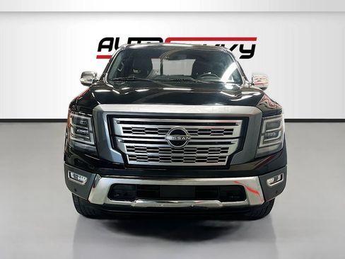 Used 2024 Nissan Titan Platinum Reserve w/ Moonroof Package AWD/4WD image 2