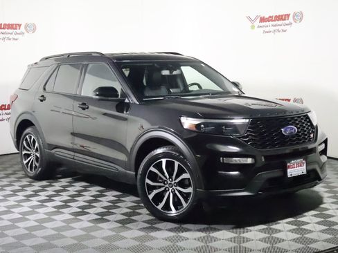 Used 2020 Ford Explorer ST w/ Premium Technology Package AWD/4WD image 2