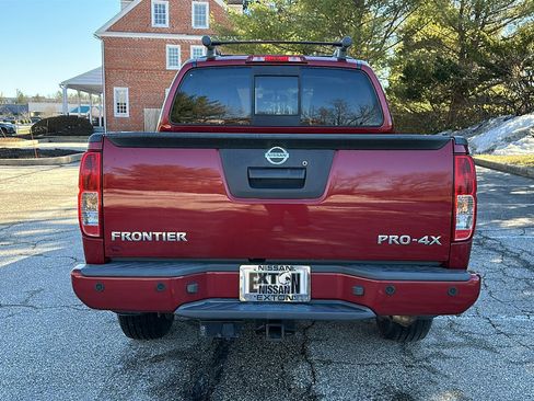 Certified 2020 Nissan Frontier PRO-4X w/ Pro-4x Utility Package image 6