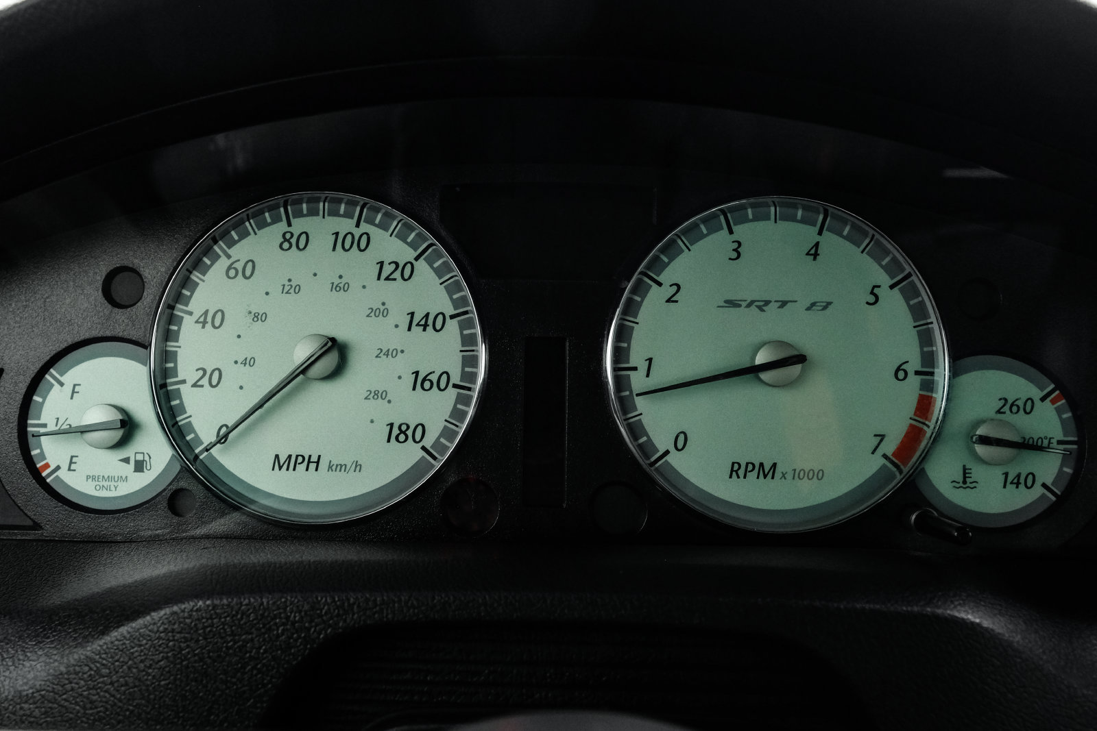 Used 2006 Chrysler 300 SRT8 w/ SRT Option Group II RWD image 17