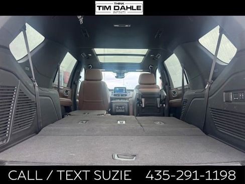 Used 2023 Chevrolet Tahoe High Country AWD/4WD image 18