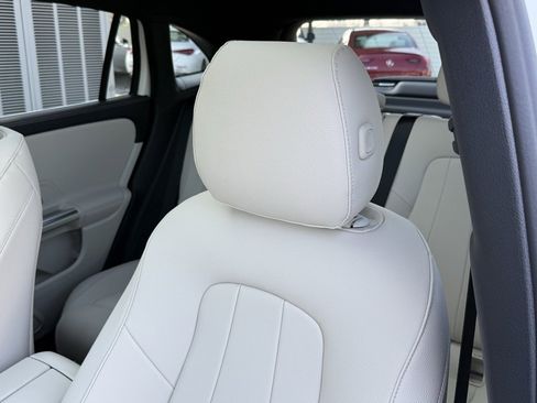 New 2026 Mercedes-Benz GLA 250 GLA 250 image 3