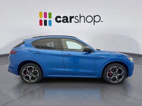 Used 2023 Alfa Romeo Stelvio Veloce AWD/4WD image 6