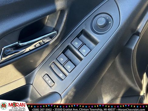 Certified 2022 Chevrolet Trax LT w/ LT Convenience Package image 15