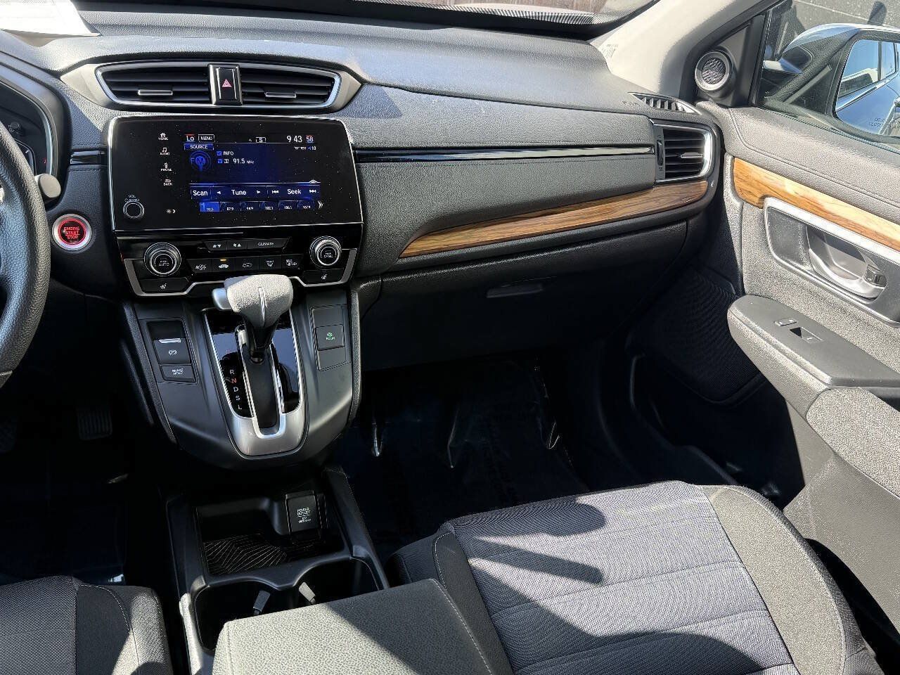 Used 2019 Honda CR-V EX image 6