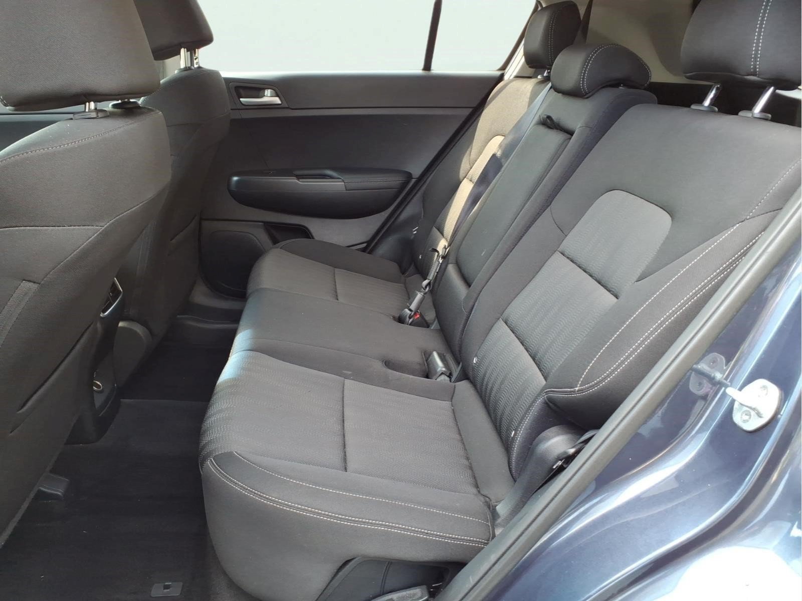 Used 2019 Kia Sportage LX AWD/4WD image 8