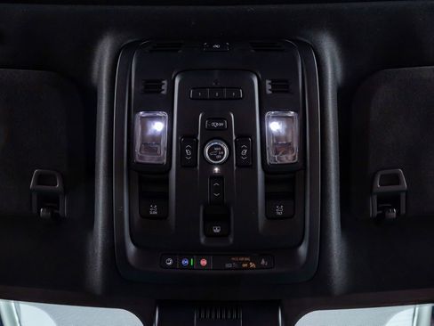 Used 2024 GMC Yukon Denali Ultimate image 30