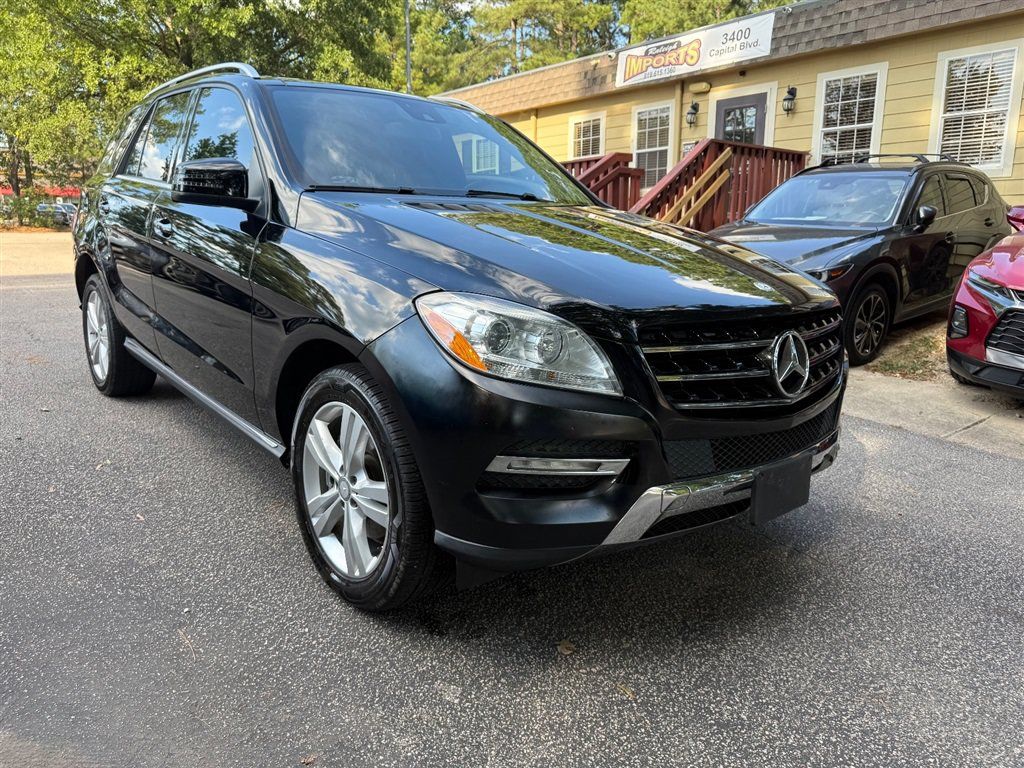 Used 2012 Mercedes-Benz ML 350 4MATIC image 3
