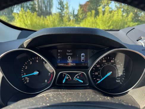 Used 2019 Ford Escape SEL AWD/4WD image 18