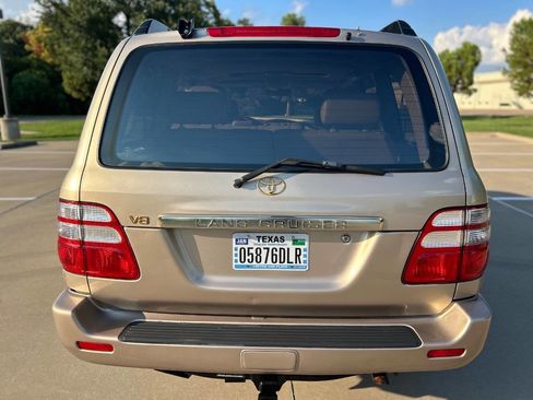 Used 2003 Toyota Land Cruiser image 7