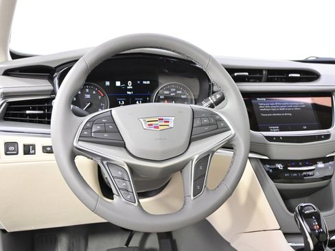 New 2025 Cadillac XT5 Premium Luxury w/ Technology Package image 12