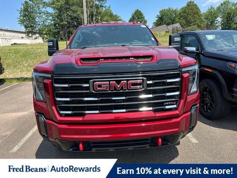 Used 2024 GMC Sierra 2500 AT4 w/ AT4 Premium Plus Package AWD/4WD image 2