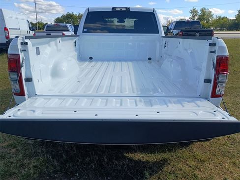 Used 2024 RAM 3500 Big Horn w/ Night Edition image 29