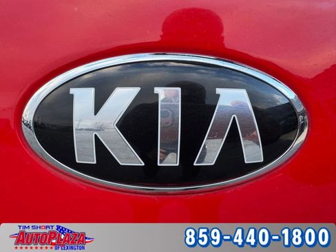 Used 2019 Kia Soul + image 16