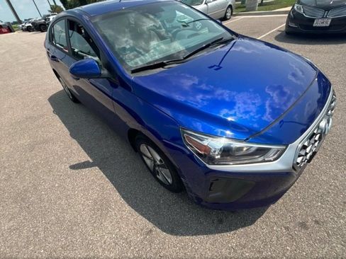 Used 2022 Hyundai Ioniq Blue FWD image 3