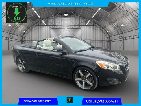 Used 2011 Volvo C70 T5 FWD image 1