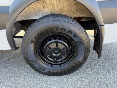 Used 2016 Mercedes-Benz Sprinter 2500 w/ Convenience Package image 31