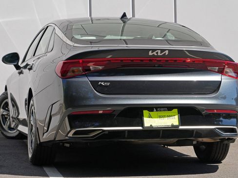 Used 2022 Kia K5 LXS FWD image 5