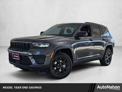 New 2025 Jeep Grand Cherokee Altitude image 1