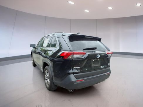 Used 2024 Toyota RAV4 XLE w/ Convenience Package AWD/4WD image 3