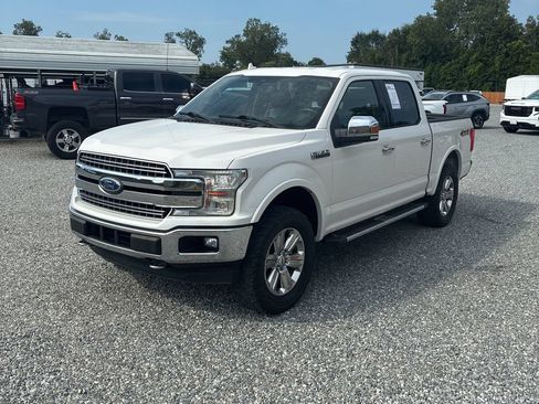 Used 2018 Ford F150 Lariat w/ Equipment Group 502A Luxury AWD/4WD image 10