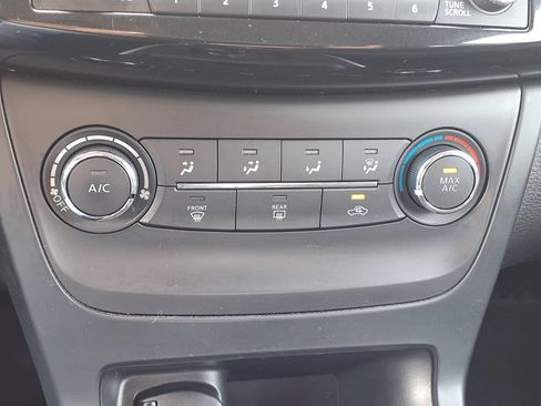 Used 2017 Nissan Sentra SV FWD image 24