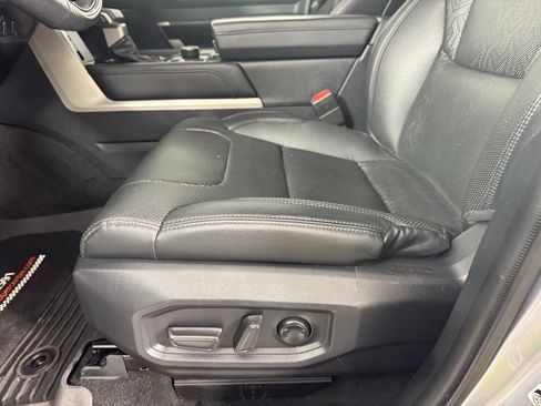 Used 2024 Toyota Tundra Limited AWD/4WD image 11
