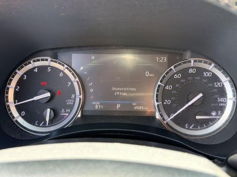 Used 2022 Toyota Highlander Platinum image 21