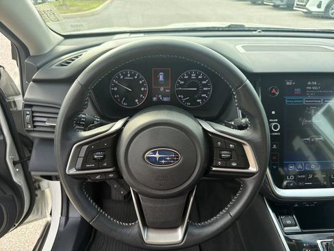 Used 2022 Subaru Outback Premium image 28