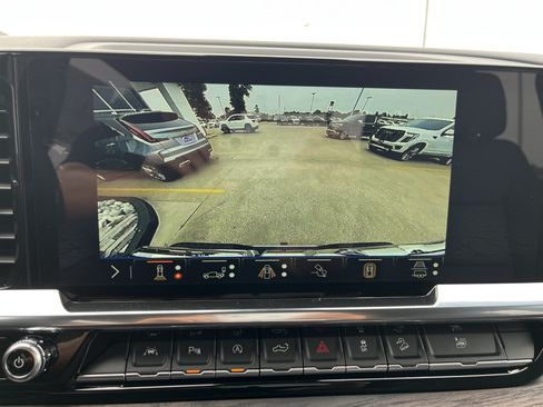 New 2026 GMC Sierra 1500 SLT w/ SLT Premium Package AWD/4WD image 6